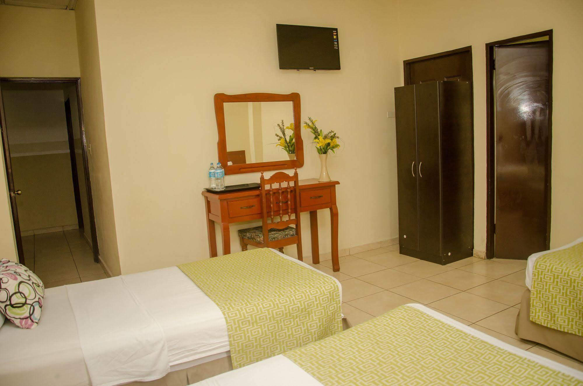 Hotel Residencial Cervantes David Kültér fotó
